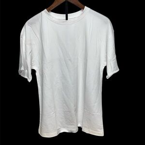 Elgogy women’s T-shirt, white size small